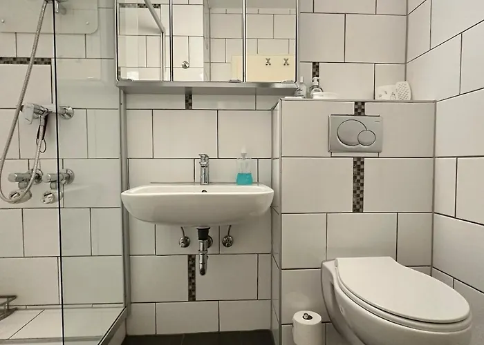 公寓 Modern Seeblick Balkon 2 Min Zur Gondel